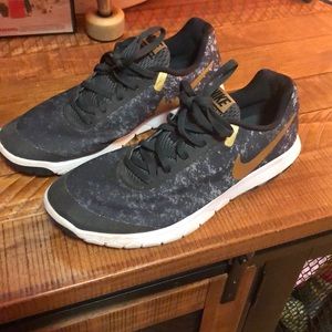 Nike Flex Experience RN 6